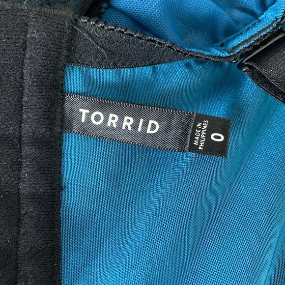 Torrid Ruched Lace Corset Bustier Top Garter Belt Straps Women’s 0/12 Blue Black - Picture 13 of 16